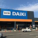DCM三豊店 1124m