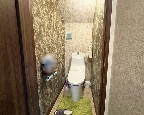 トイレを拡大表示