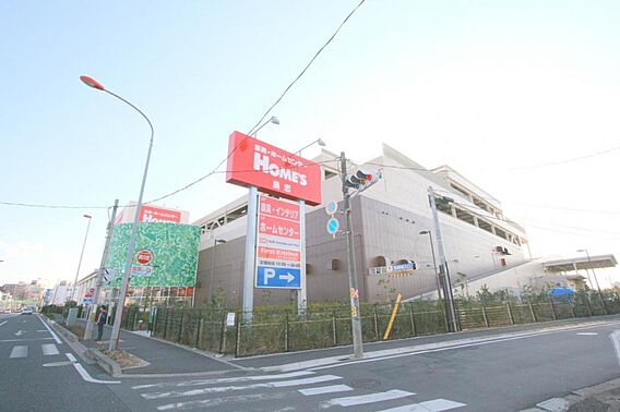 島忠 ホームズ...