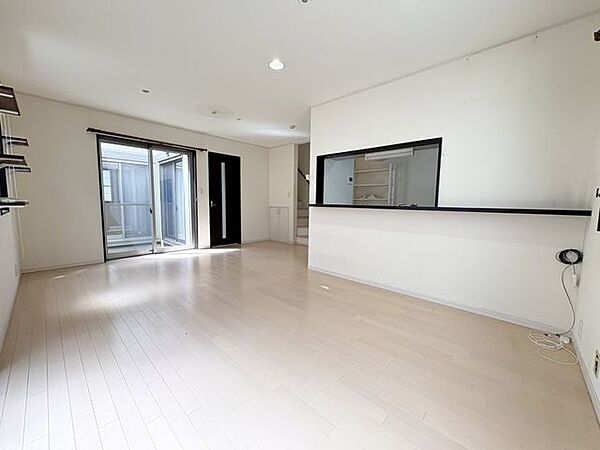 リビング/ダイニングを拡大表示