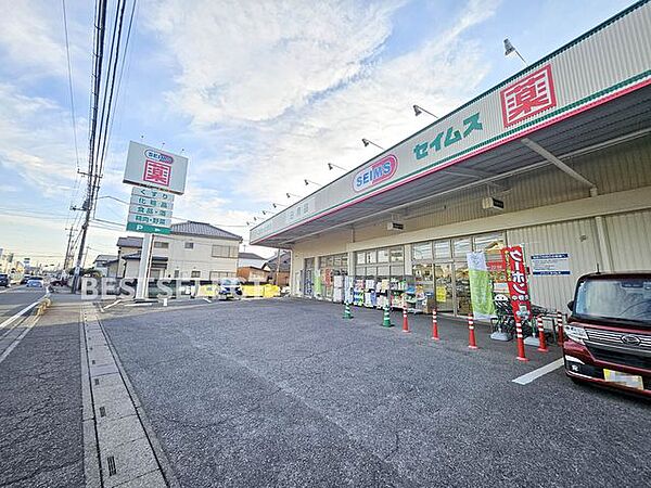 周辺を拡大表示