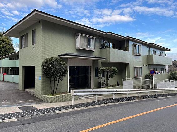 「大船駅」徒歩...