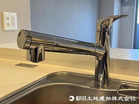 【浄水機一体型水栓】毎日の料理や飲料水も安心。暮らしの質を高める設備です。