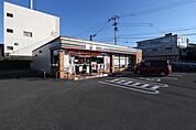 セブンイレブン高知一宮南町店(コンビニ)まで208m