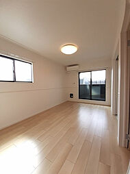 ラ　ヴィ　ベール　III 201号室 2階2LDKのリビング/ダイニング