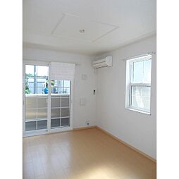 クレストA 1階1LDKのリビング/ダイニング