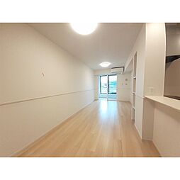 プリヴェール 1階1LDKのリビング/ダイニング