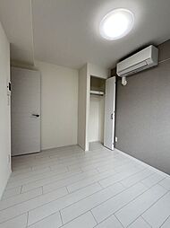 6th Av.RESIDENCE AYASE 4階1Kのリビング/ダイニング