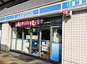 ローソン 本蓮沼駅前店（305m）