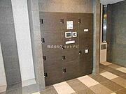 24時間いつでも好きな時に、宅配業者を待つことなく、宅配物を受け取ることが出来ます。