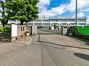 昭島市立拝島第一小学校迄960ｍ