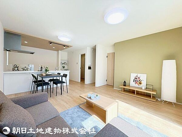 リビング/ダイニングを拡大表示