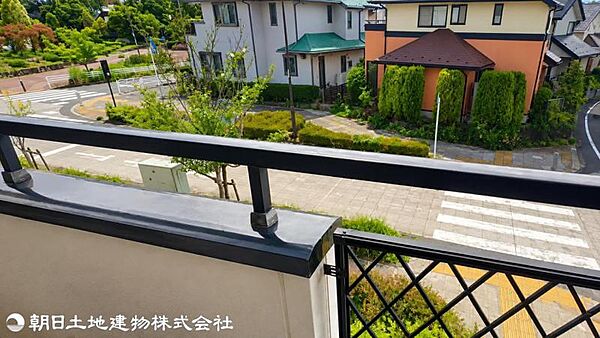 バルコニーを拡大表示