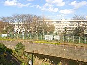 南大谷小学校