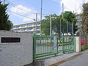 鶴川第二中学校