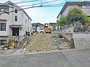 柿生駅徒歩13分。通勤通学便利な立地の住まい