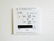 浴室乾燥機リモコンパネル