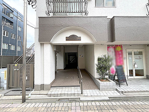 エントランス