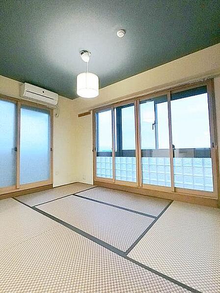 ほっこりできる和室でくつろぐひとときを過ごせます