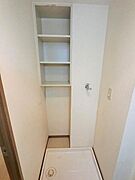 収納付きのランドリースペースで毎日のお洗濯もはかどります