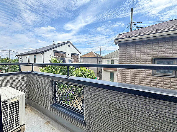 バルコニーを拡大表示