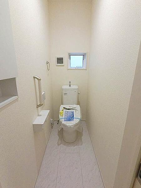 トイレを拡大表示