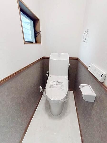 トイレを拡大表示