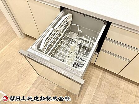 家事を助けてくれる食洗機。食後の「ゆとりタイム」を叶えます。