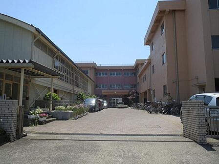 相模原市立くぬぎ台小学校1000m
