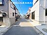 外観：【前面道路＋現地写真】