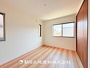【洋室 (約6帖)】