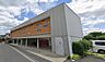 周辺：【綾瀬いずみ保育園】　先生たちはベテランから新人まで幅広いです。園長先生が個々の先生の子どもとの関わりをちゃんと見てる感じがします。