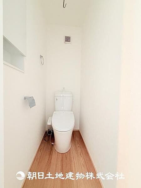 トイレを拡大表示