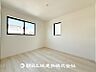 室内：【洋室 (約5.2帖)】子供部屋にピッタリなお部屋になります♪