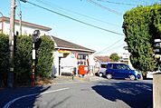 千葉加曽利郵便局 徒歩23分。郵便、貯金、保険窓口やATMがあります。 1800m