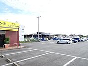 ジョイフル本田 市原店 徒歩14分。ペット同伴可能なエリアがあります。駐車場510台。ペット同伴可能なエリアがあります。 1080m