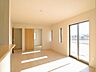 リビング/ダイニング：【LDK/同仕様】LDKは、隣接する和室との間の建具を開放することで、約22帖のゆとりある空間としてもご利用いただけます。※実際とは異なる場合があります。