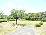 周辺：池田東公園 徒歩2分。広々とした公園のため、子どもたちが思いっきり走り回ることができそうです。 140m