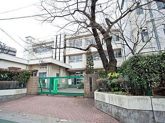 板橋区立上板橋...