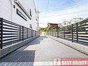 ■保育園が徒歩圏内に点在しており子育て世代にも嬉しい住環境■スーパーまで徒歩6分以内で日々のお買物に便利