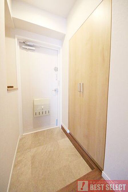 ■たっぷり収納できるシューズBOX付きで玄関回りがスッキリ片付きます