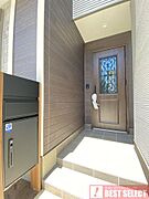 ■荷物の受け取りに便利な宅配ＢＯＸ完備