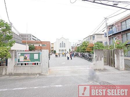 北町カトリック幼稚園　徒歩5分 400m