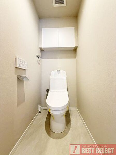 ■いつでも衛生的なウォシュレット付きトイレ