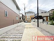 ■保育園が徒歩圏内に点在していて子育て世代にも嬉しい住環境■生活施設や総合病院が近くに揃う利便性が高い立地