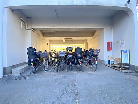 ■トランクルーム（物置約0．55平米）専用使用権付き（使用料無償）