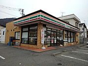 コンビニ「セブンイレブン上山田店まで550m」