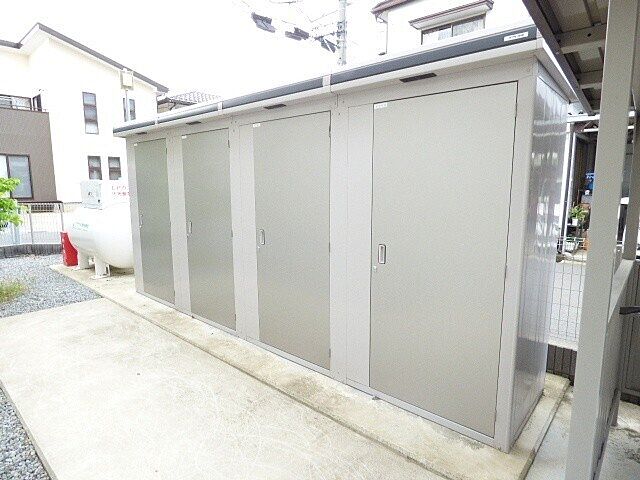 その他