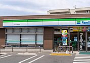 ファミリーマート 三鷹人見街道店（335m）