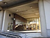 三鷹市役所（800m）